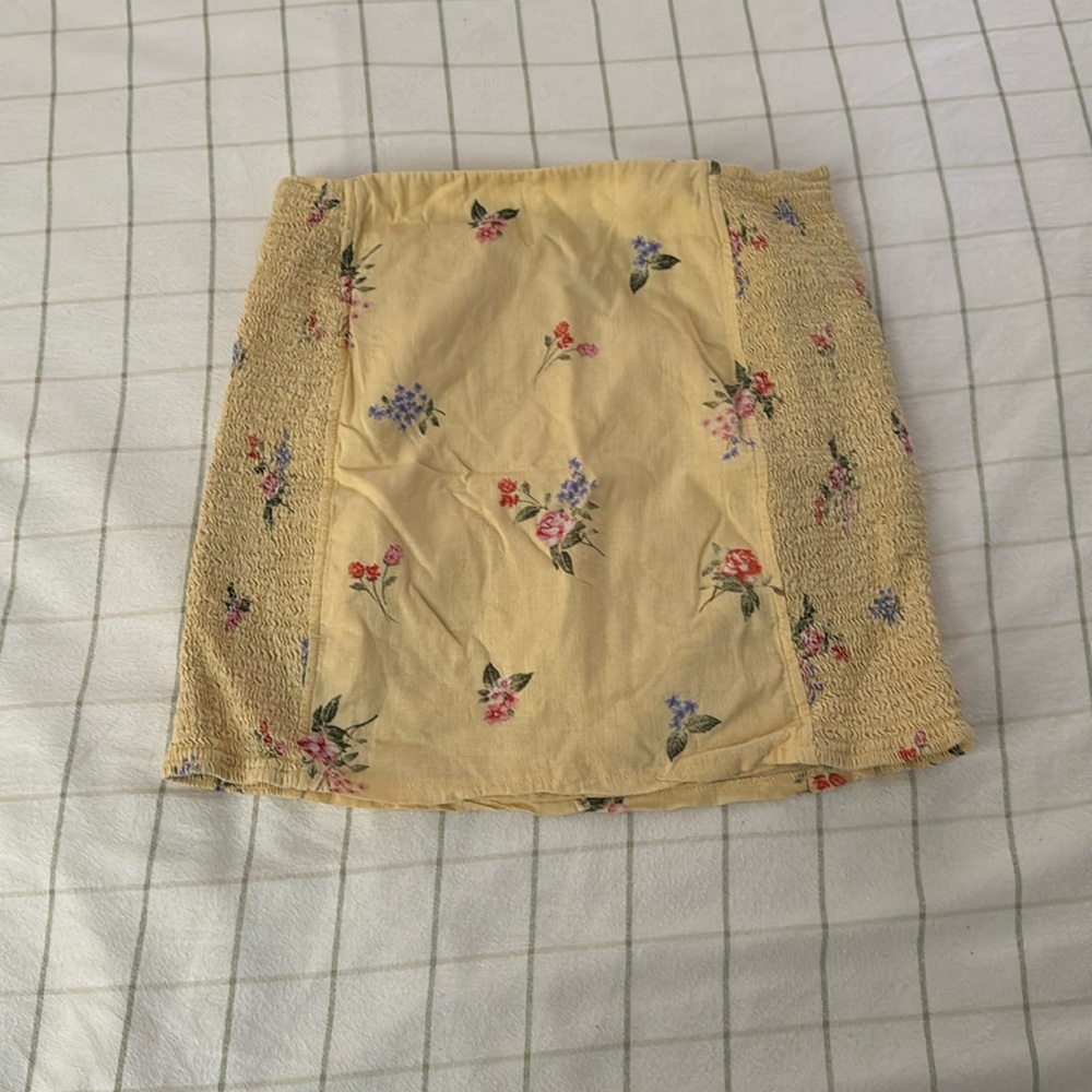 Forever 21 Yellow Floral Mini Skirt